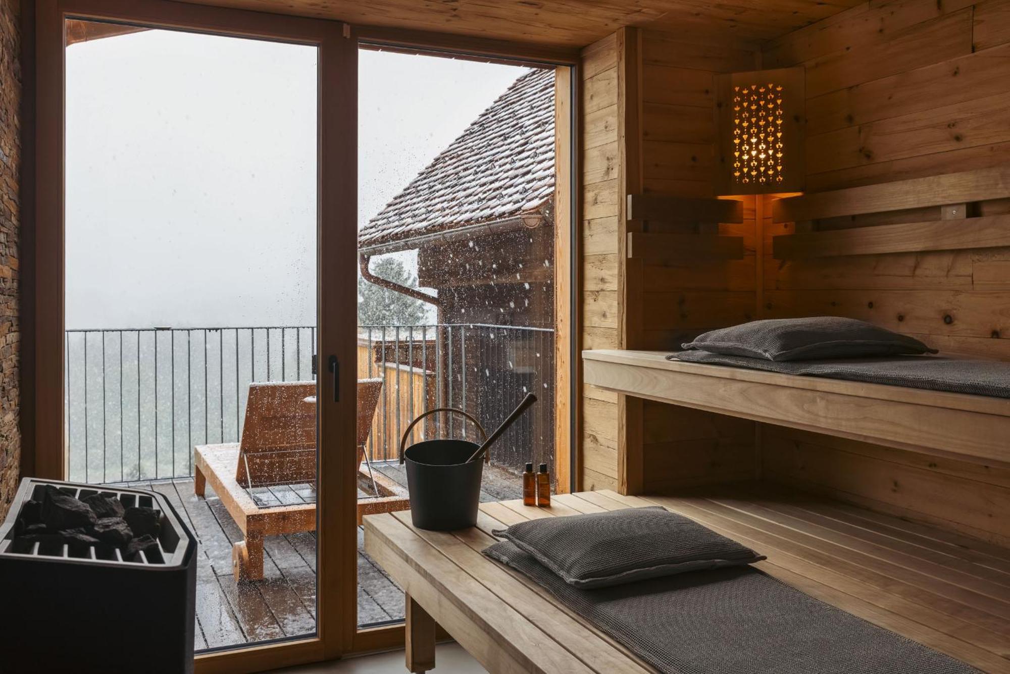 Am Wildbachberg - Luxus Ferienhaeuser Mit Infinitypool, Privatsauna Und Weinkeller Deutschlandsberg Buitenkant foto