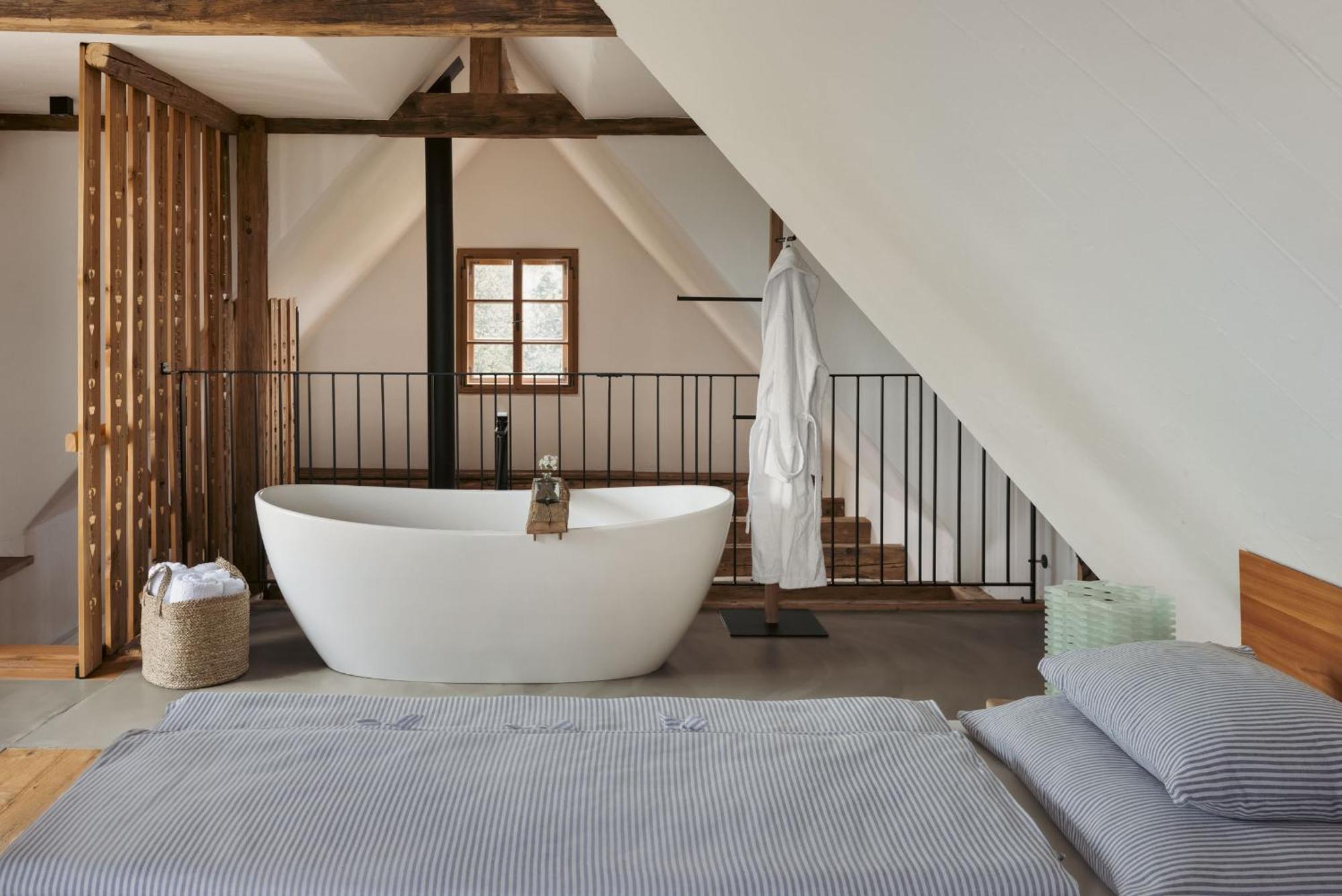 Am Wildbachberg - Luxus Ferienhaeuser Mit Infinitypool, Privatsauna Und Weinkeller Deutschlandsberg Buitenkant foto