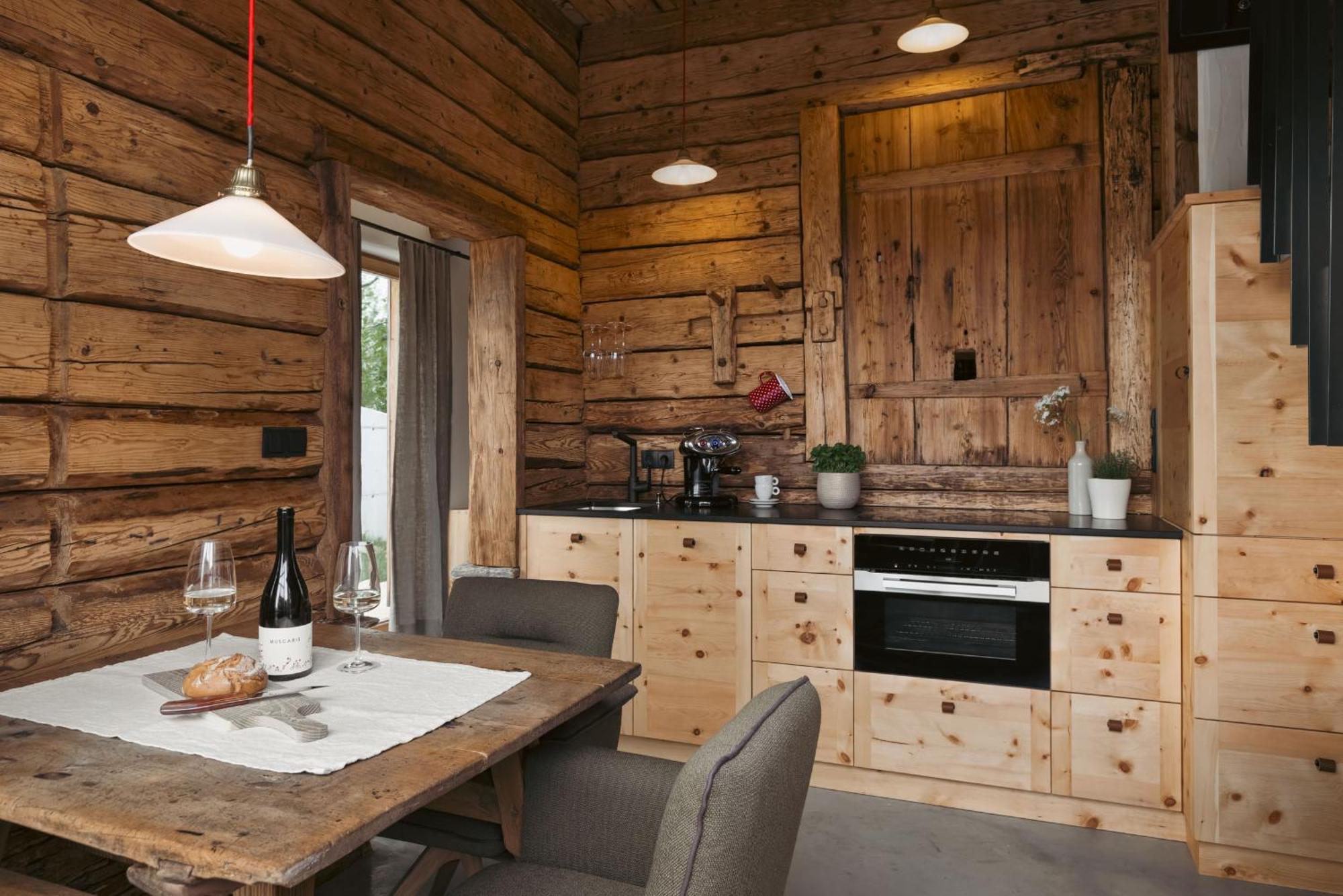 Am Wildbachberg - Luxus Ferienhaeuser Mit Infinitypool, Privatsauna Und Weinkeller Deutschlandsberg Buitenkant foto